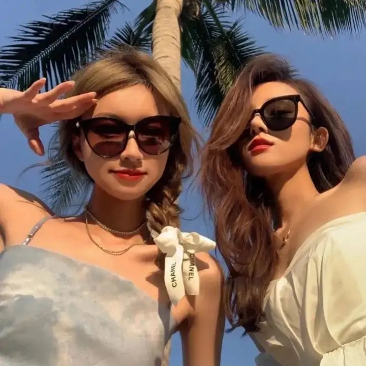 杜什一家3 海报